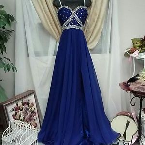 Prom gown